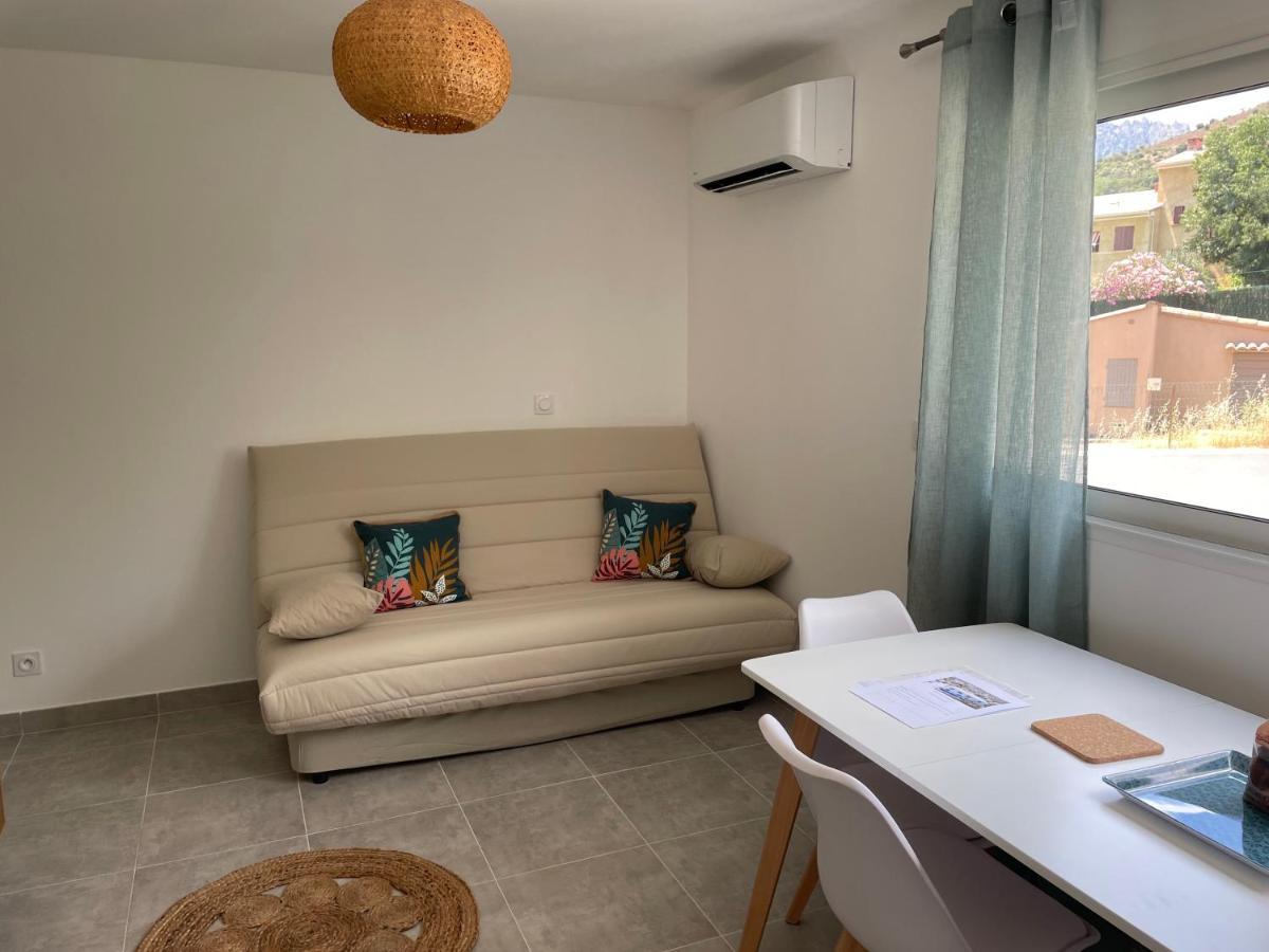 Apartamento Les Jardins De Saint Pancrace Corte  Habitación foto